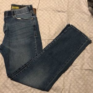 EUC Lee Performance Series jeans. Made for comfort in motion. 34x34
